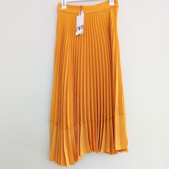 ZARA NWT PLEATED SKIRT ASYMMETRIC HEM - Picture 13 of 13